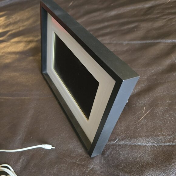 KODAK EasyShare M820 Digital Frame (working great) - Picture 5 of 10